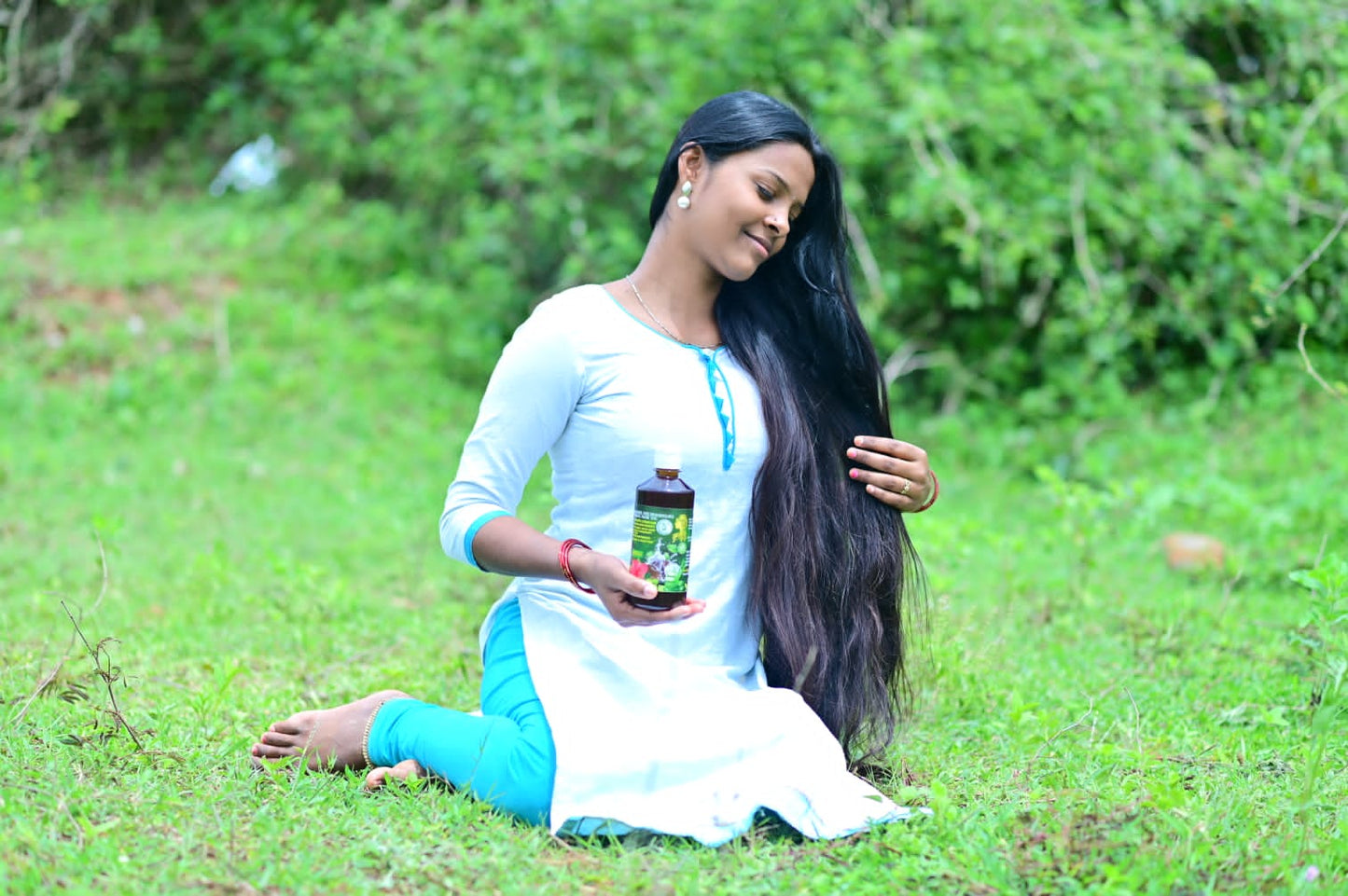 ADIVASI NEELAMBARI HERBAL HAIR OIL